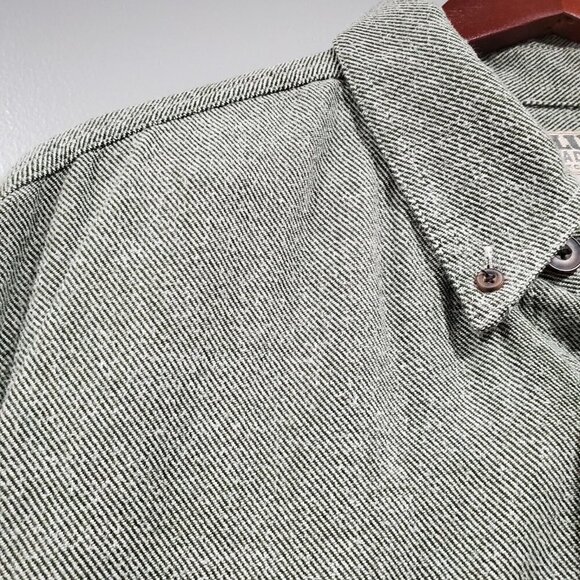 Duluth Trading Co. Men's Long-Sleeved Button-Down Green Shirt Gusseted Arm Sz LT - Picture 7 of 11